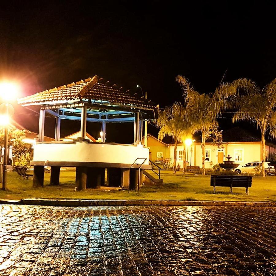 Pousada Guimaraes Sao Pedro da Serra  Exterior photo